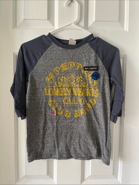 Junk Food Clothing Grey & Navy Raglan Tee with Yellow Beatle Graphic